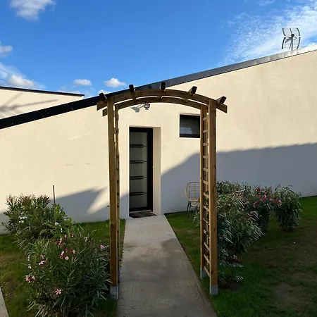 Independante Avec Jardin - 100m De La Langrune-sur-Mer